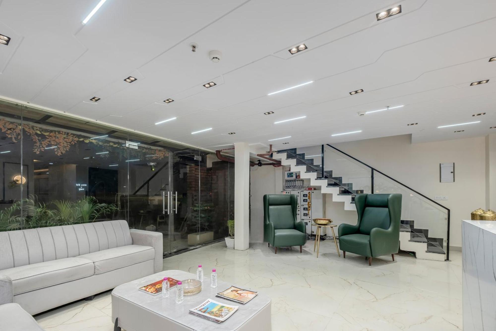 Hotel Sudarshan Ayodhya ภายนอก รูปภาพ